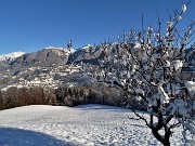15 La neve si sta sciogliendo al sole